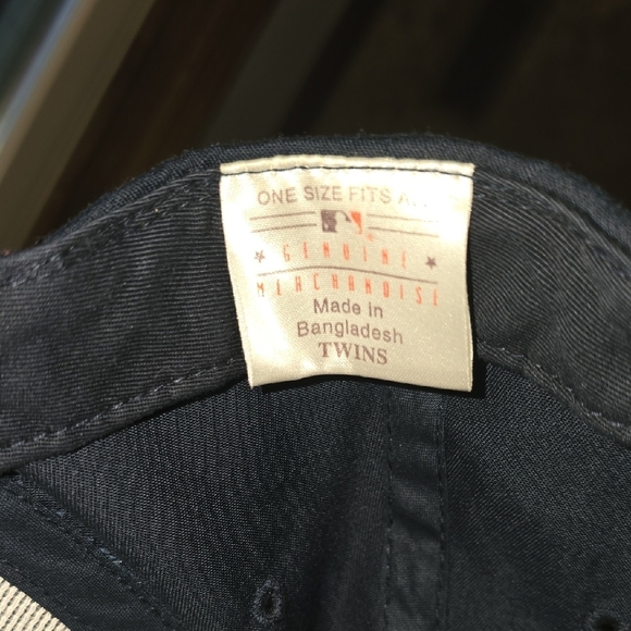 MLB Vintage Cleveland Indians Baseball Hat - Picture 2 of 6